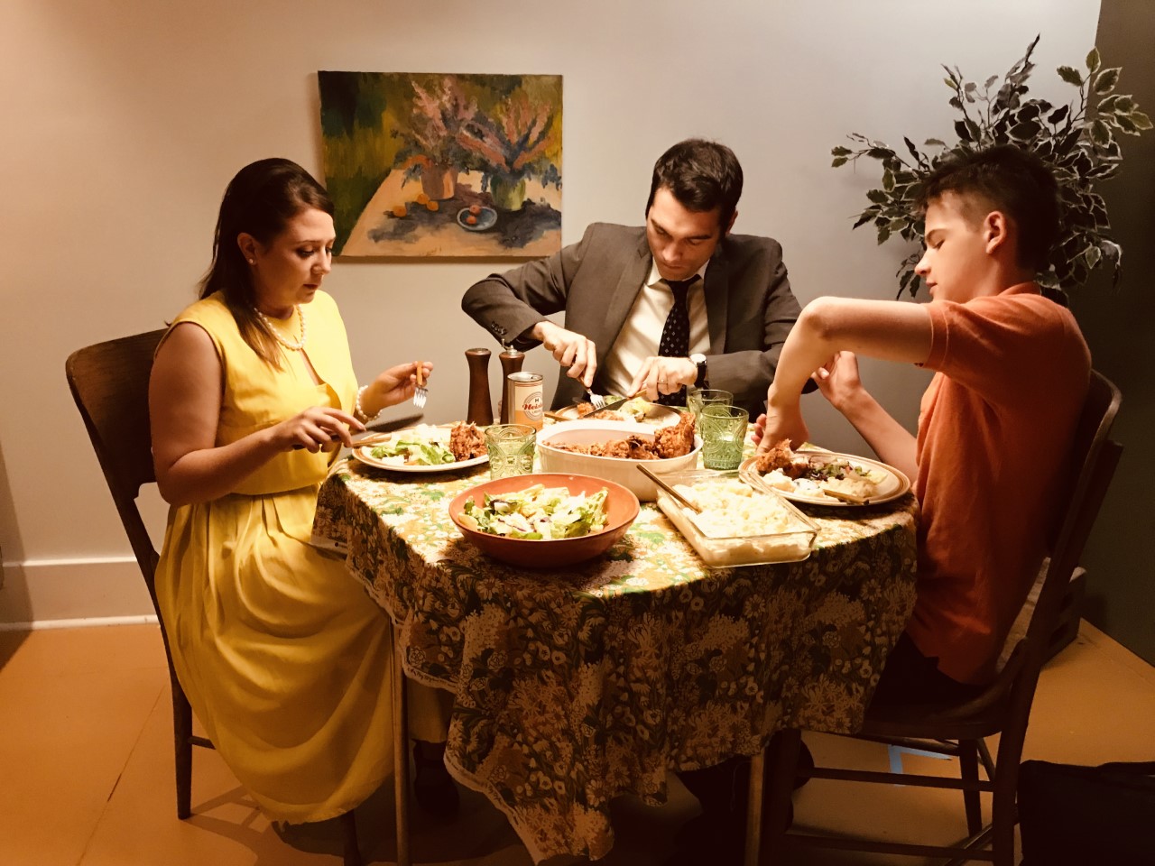  <br>1960's dining room, dressed into empty house location