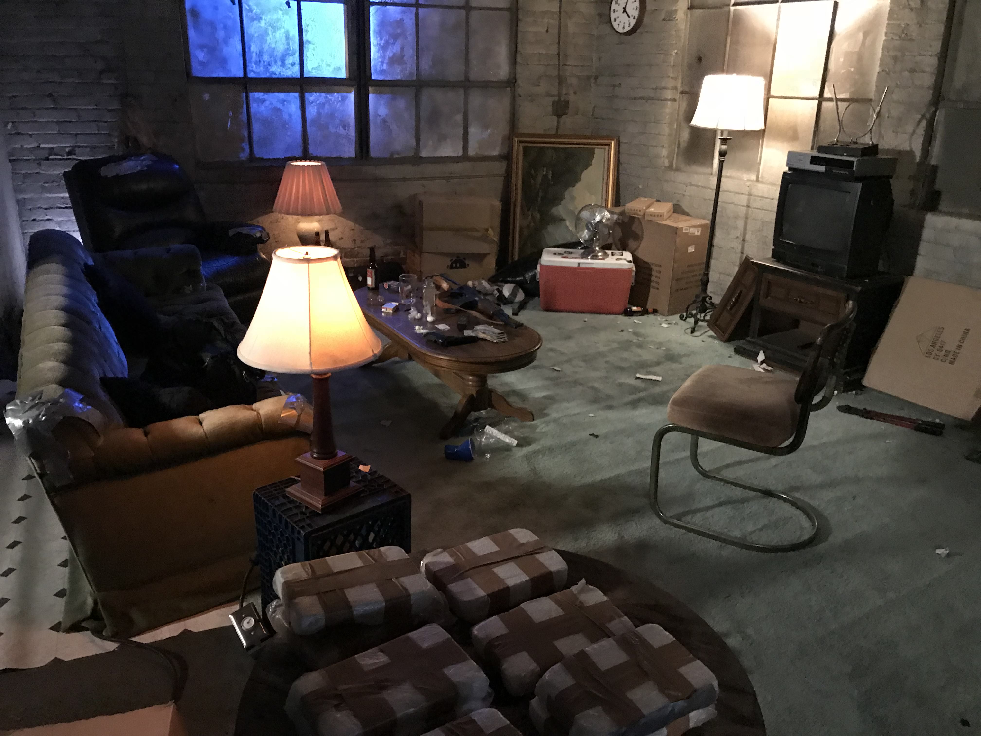  <br>Drug house living room dressed into empty stage